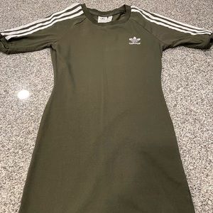 New Hunter green fitted dress